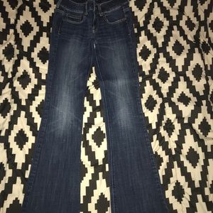 low cut American eagle jeans